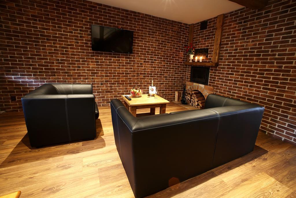 Apartments & Suites Zluta Hruska Plzeň Dış mekan fotoğraf