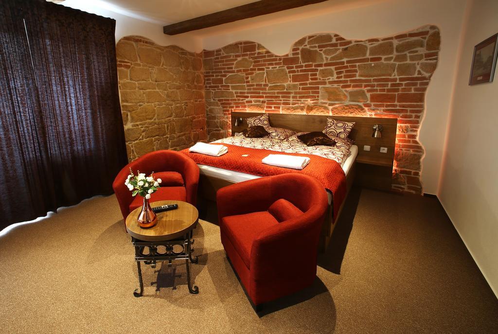 Apartments & Suites Zluta Hruska Plzeň Dış mekan fotoğraf