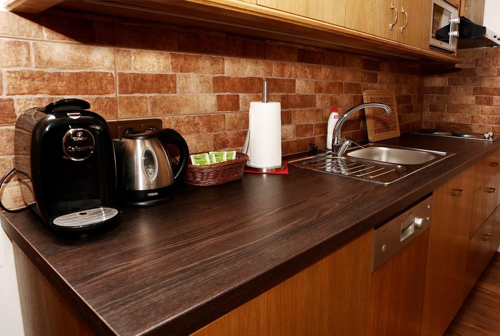 Apartments & Suites Zluta Hruska Plzeň Dış mekan fotoğraf
