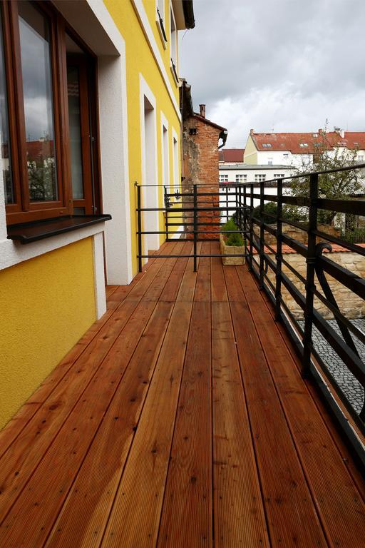 Apartments & Suites Zluta Hruska Plzeň Dış mekan fotoğraf